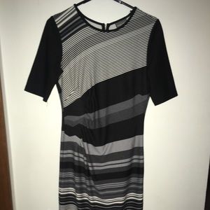 Roz & Ali dress